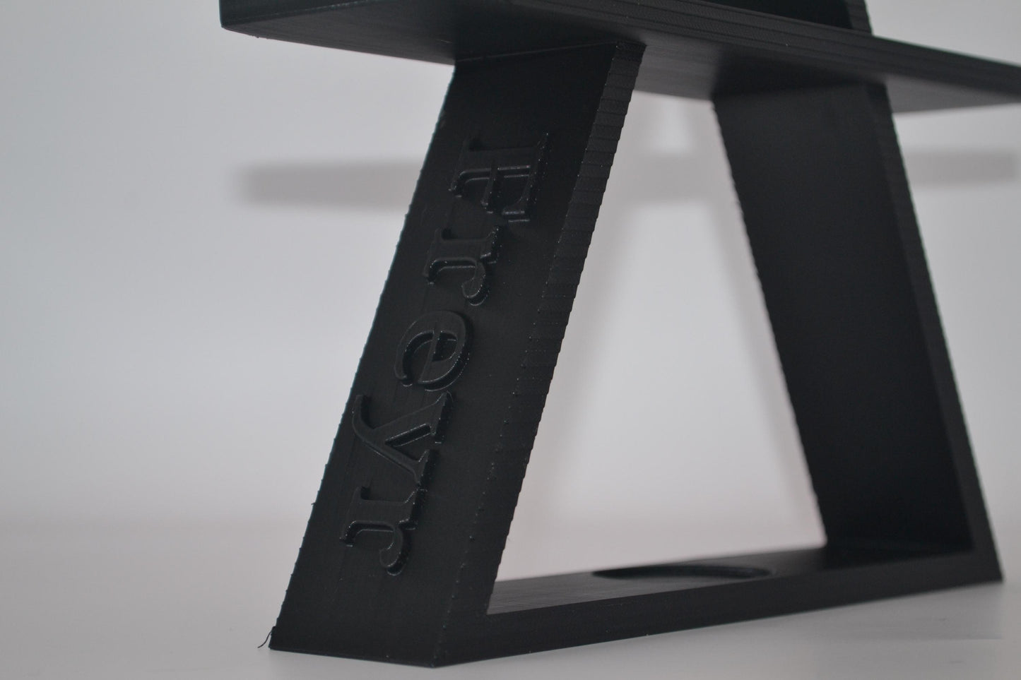 Handmade Norse Viking Display: Custom 3D Printed Figurines & Engraved Shelf