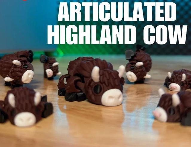 Articulated Highland Cow Fidget Toy: 3D Printed Scottish Gift