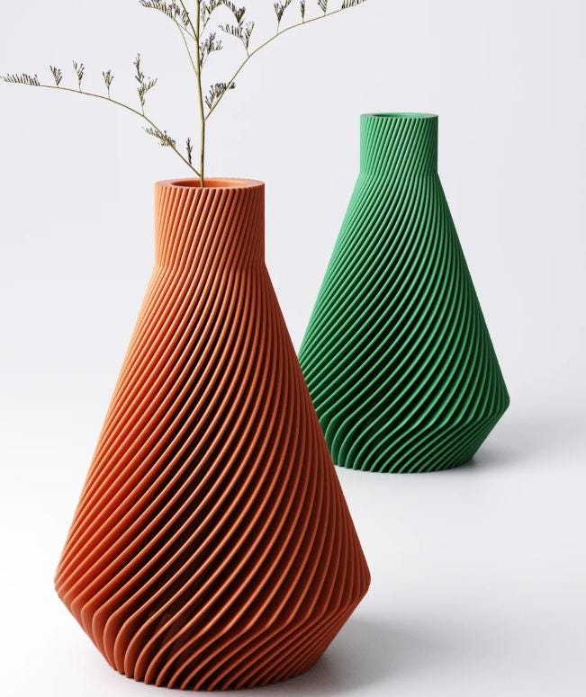 3D Printed Twisted Vase: Modern Ribbed Design, Geometric Decor