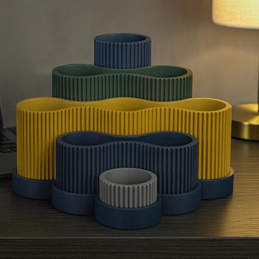 Pastel Desk Organizer: Modern Pen & Makeup Holder desk tidy.