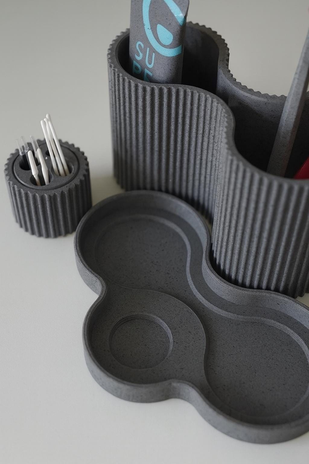 Modern Bathroom Organizer | Ribbed Toothbrush Toothpaste Holder | Desk & Makeup Storage | 3D Printed Minimalist Organizer