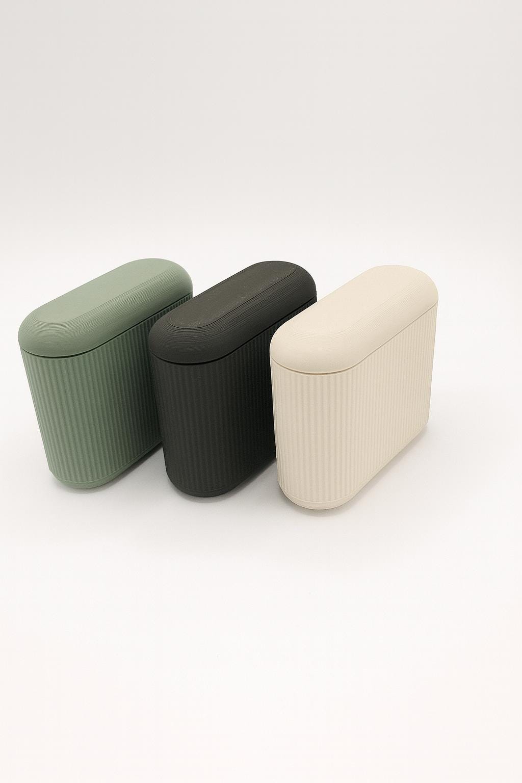 Compact Travel Soap Holder – Portable Soap Case with Secure Lid | Leak-Proof Soap Box for Travel, Gym, Camping, Holidays van life