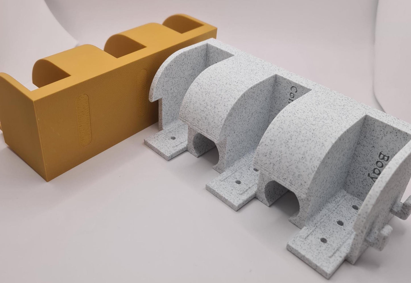 3D Printed Kitsch Bath Bar Holder | Shampoo, Conditioner & Body Bars | Venus Razor Hook | Retro Bathroom Organiser Fall gift scrunchy hooks